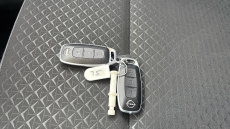 Nissan Juke 1.6 Hybrid N-Connecta 5dr Auto Hybrid Hatchback